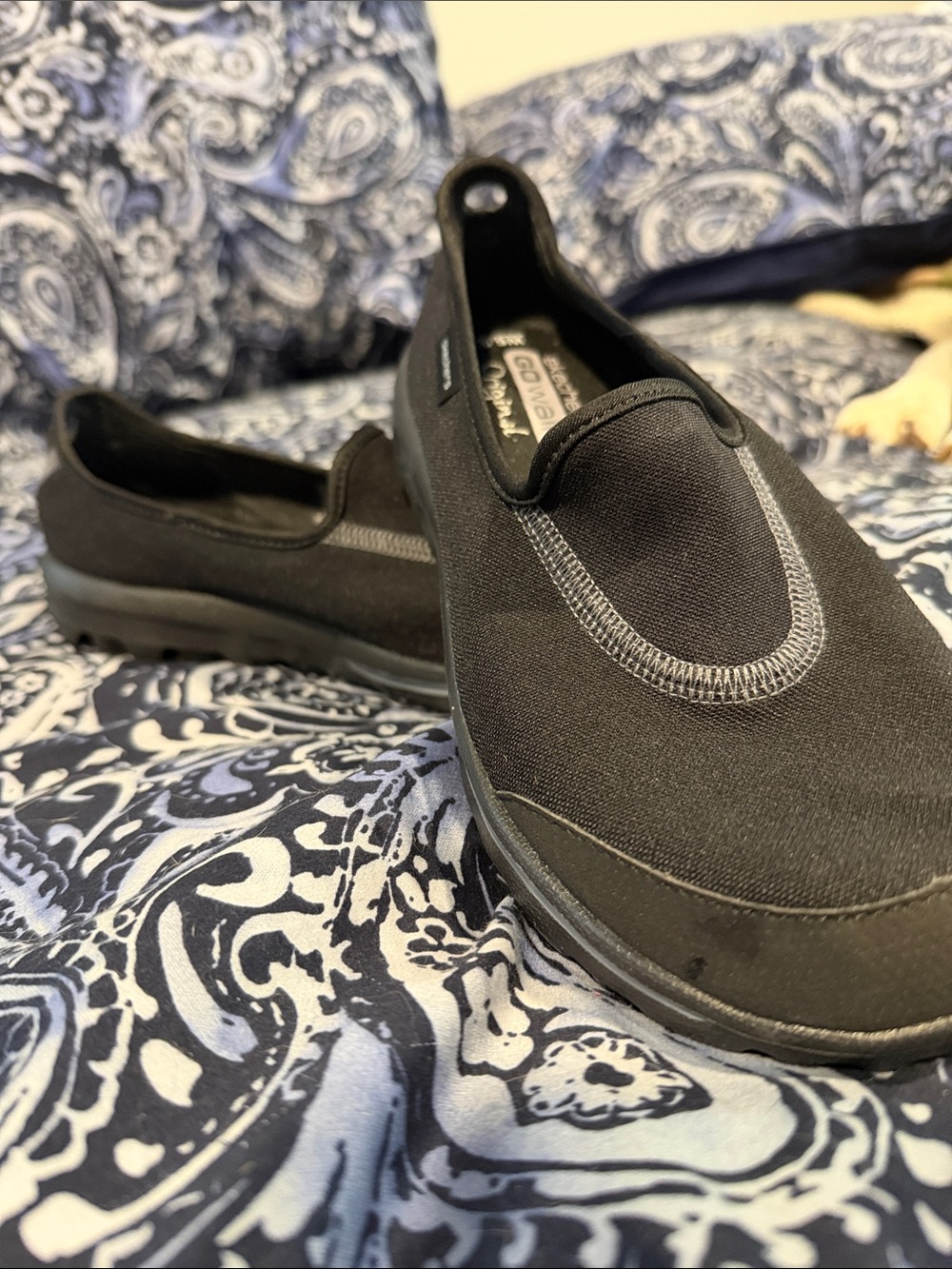 Skechers Go Walk Sneakers